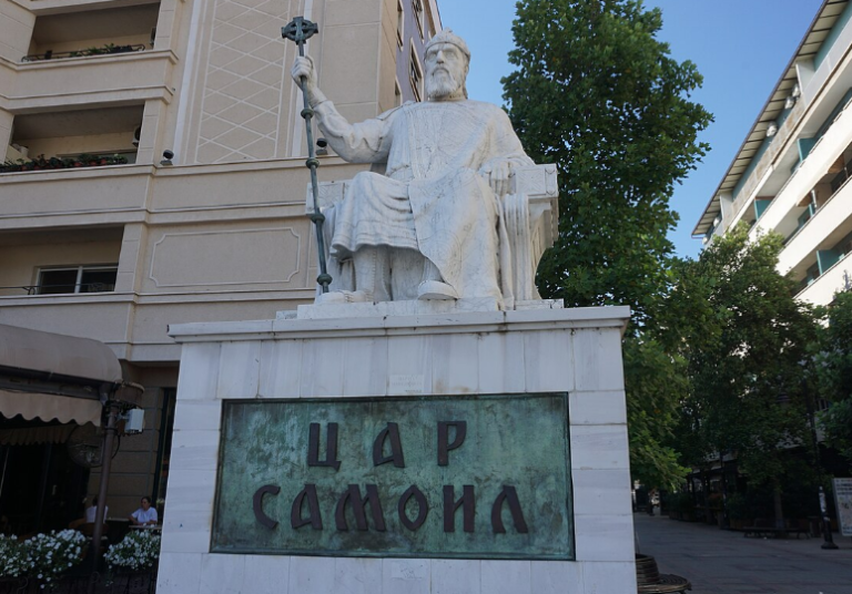 Бугарија ги добива посмртните останки на цар Самоил од Грција
